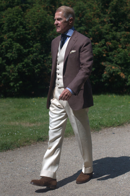 NSM-linen-suit-The-Journal-of-Style-4