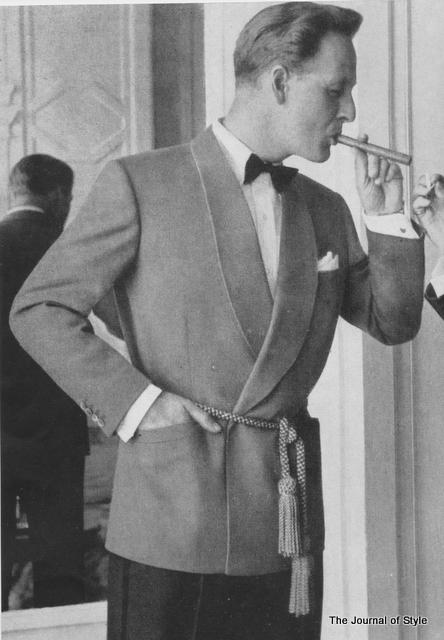 Smoking-jacket-1950s-The-Journal-of-Style