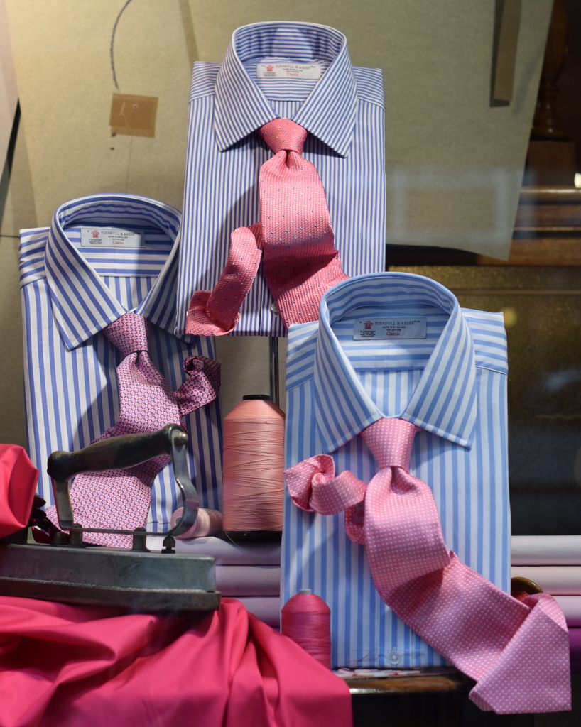 blue striped shirt and pink tie by_grunwald