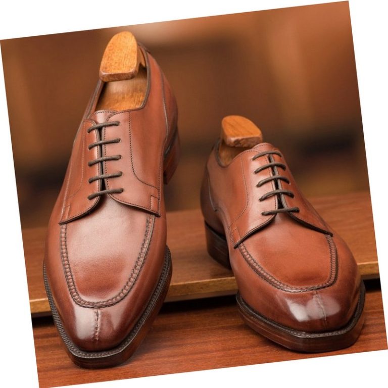shoes with split toe